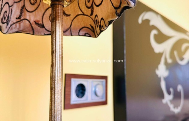 Resale - Apartment / flat - Torrevieja - Estacion Autobuses