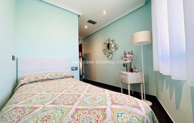 Resale - Apartment / flat - Torrevieja - Estacion Autobuses