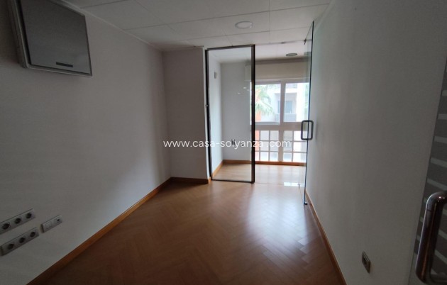 Revente - Appartement - Torrevieja - Puerto