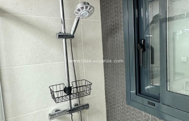 Revente - Appartement - Torrevieja - Calas Blancas