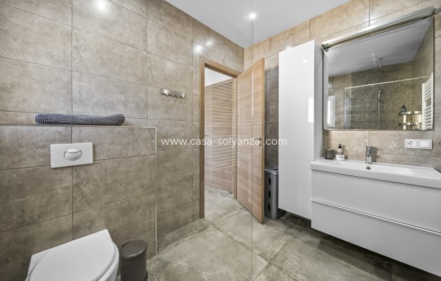 Revente - Villa - Orihuela Costa - La Zenia