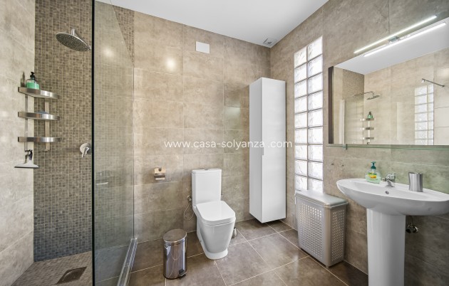 Revente - Villa - Orihuela Costa - La Zenia