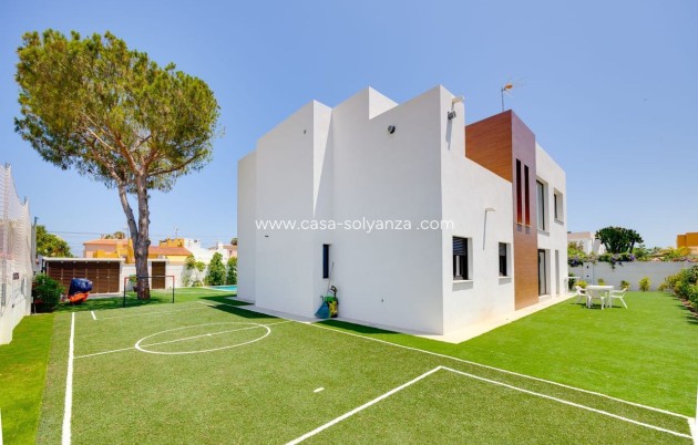 Resale - Villa - Torrevieja - Costa Blanca