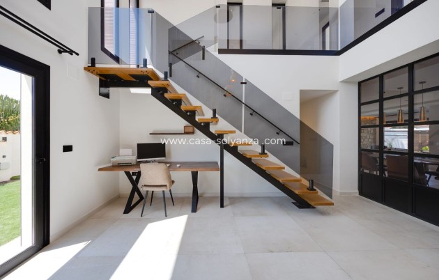 Resale - Villa - Torrevieja - Costa Blanca