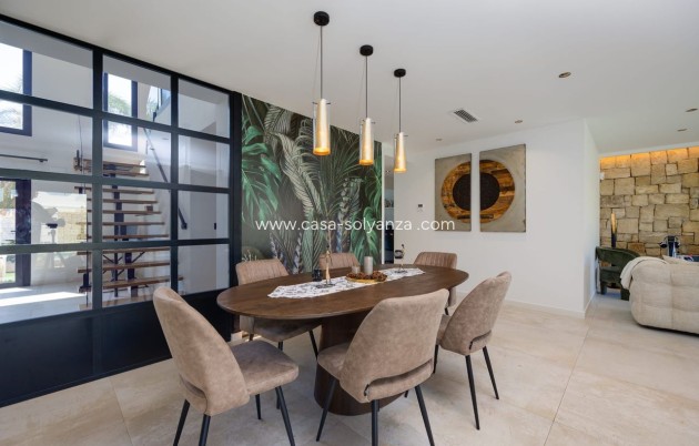 Resale - Villa - Torrevieja - Costa Blanca