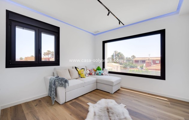 Resale - Villa - Torrevieja - Costa Blanca