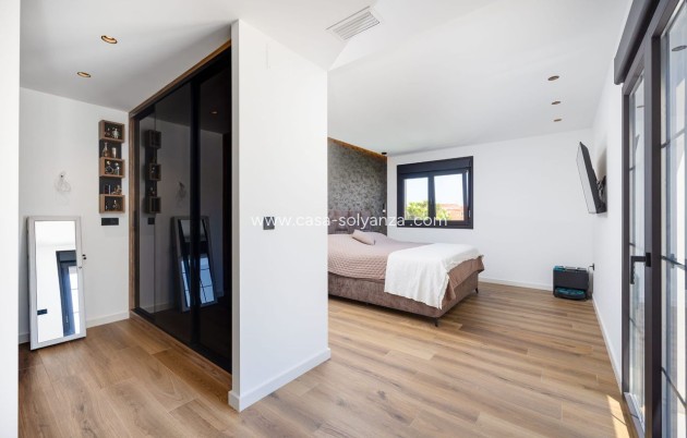 Resale - Villa - Torrevieja - Costa Blanca