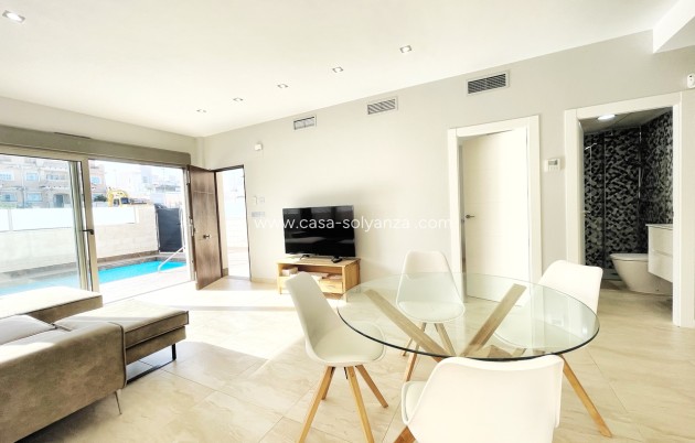 Wiederverkauf - Villa - Villamartin - Costa Blanca