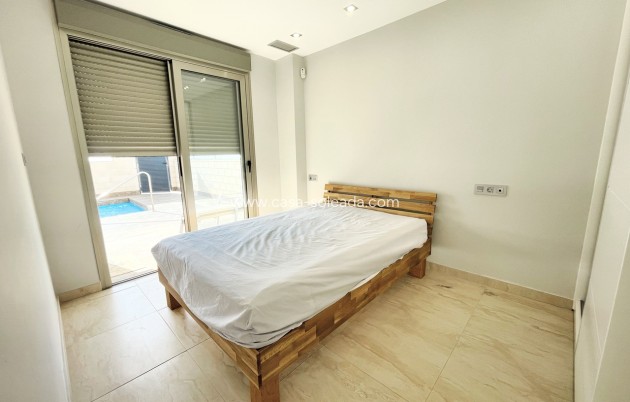 Wiederverkauf - Villa - Villamartin - Costa Blanca