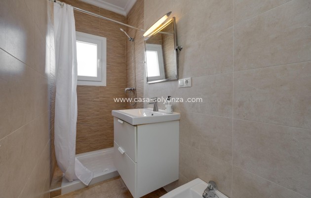 Herverkoop - Villa - Torrevieja - La Siesta