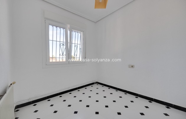 Herverkoop - Villa - Torrevieja - La Siesta