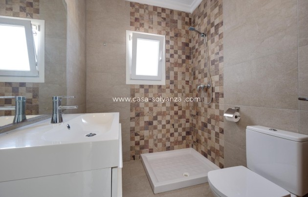 Herverkoop - Villa - Torrevieja - La Siesta