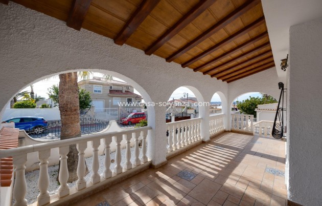 Herverkoop - Villa - Torrevieja - La Siesta