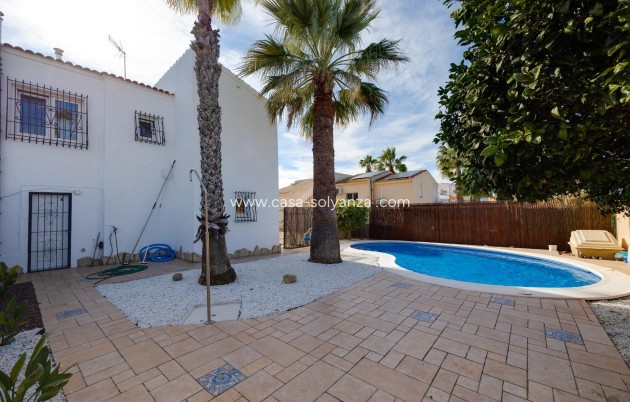 Herverkoop - Villa - Torrevieja - La Siesta
