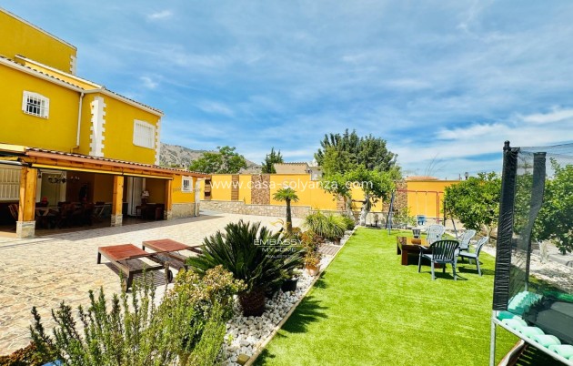 Resale - Villa - Orihuela - Urb. Montepinar