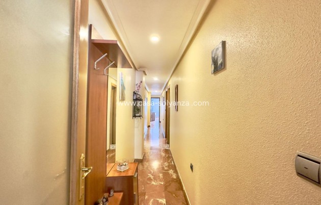 Wiederverkauf - Wohnung - Torrevieja