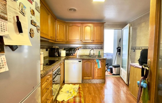 Wiederverkauf - Wohnung - Torrevieja