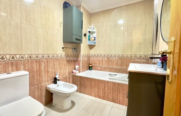 Wiederverkauf - Wohnung - Torrevieja