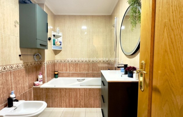 Wiederverkauf - Wohnung - Torrevieja