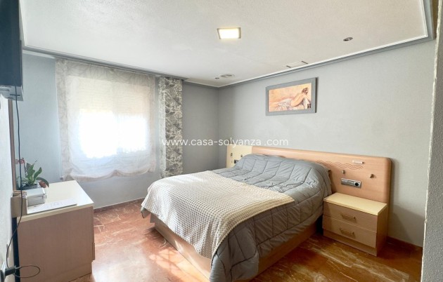 Wiederverkauf - Wohnung - Torrevieja