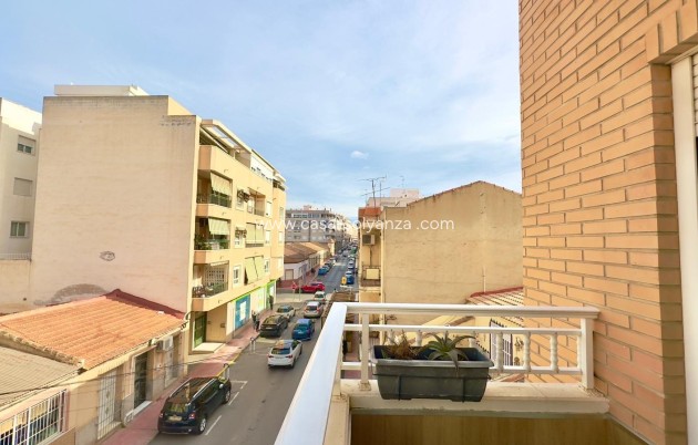 Wiederverkauf - Wohnung - Torrevieja