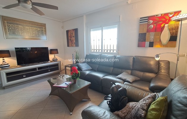 Revente - Villa - Punta Prima - Costa Blanca