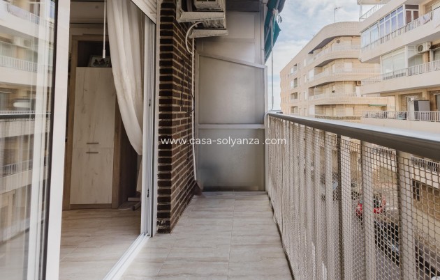 Herverkoop - Appartement / flat - Torrevieja - Playa del Acequión