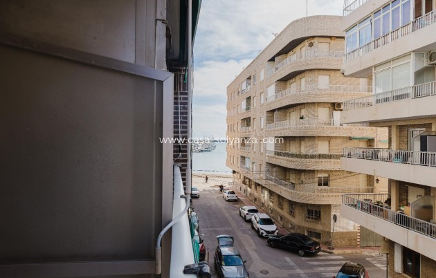 Herverkoop - Appartement / flat - Torrevieja - Playa del Acequión