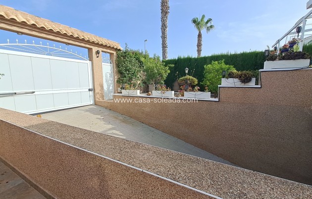 Revente - Villa - Punta Prima - Costa Blanca
