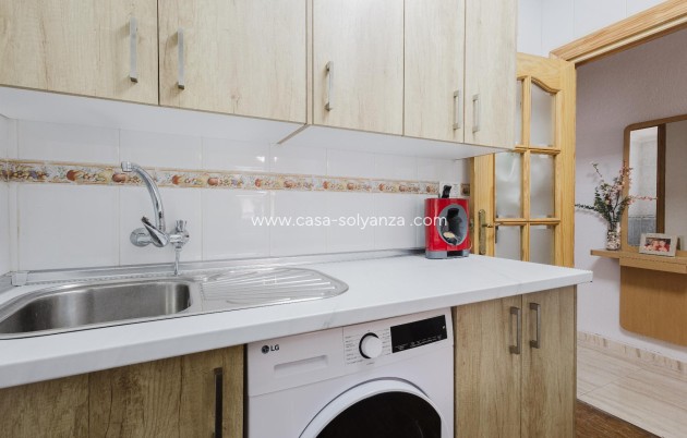 Herverkoop - Appartement / flat - Torrevieja - Playa del Acequión