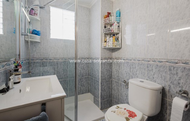 Herverkoop - Appartement / flat - Torrevieja - Playa del Acequión