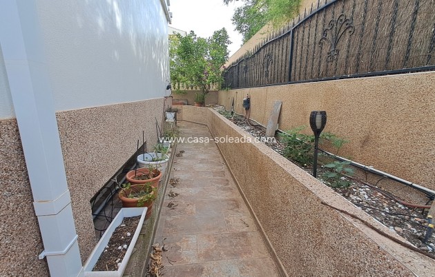 Revente - Villa - Punta Prima - Costa Blanca