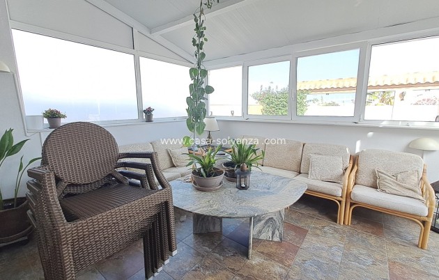 Revente - Villa - Punta Prima - Costa Blanca