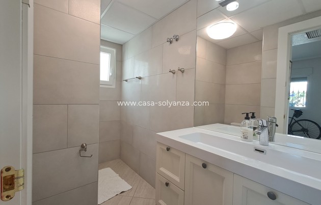 Revente - Villa - Punta Prima - Costa Blanca