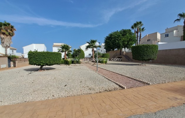 Revente - Villa - Punta Prima - Costa Blanca
