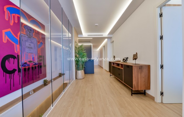 Herverkoop - Appartement / flat - Altea