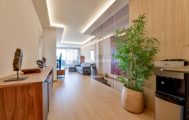 Herverkoop - Appartement / flat - Altea