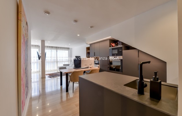 Herverkoop - Appartement / flat - Altea