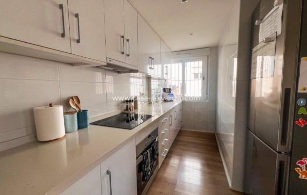 Wiederverkauf - Semi-Detached Villa - Torrevieja