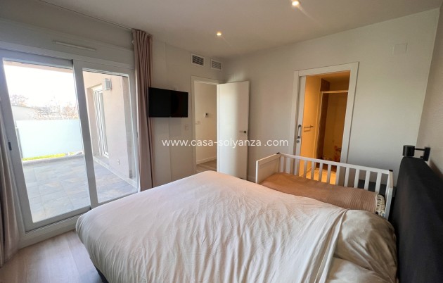 Wiederverkauf - Semi-Detached Villa - Torrevieja