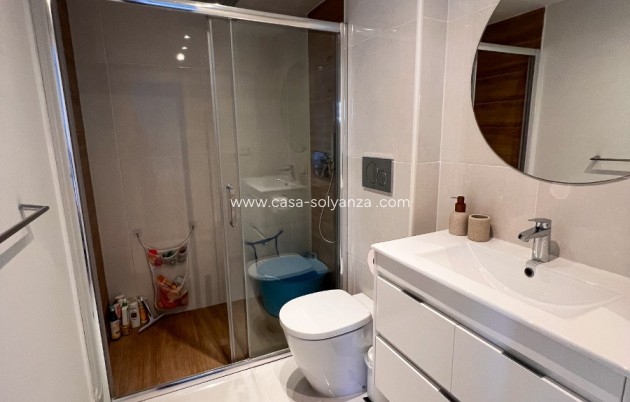 Wiederverkauf - Semi-Detached Villa - Torrevieja