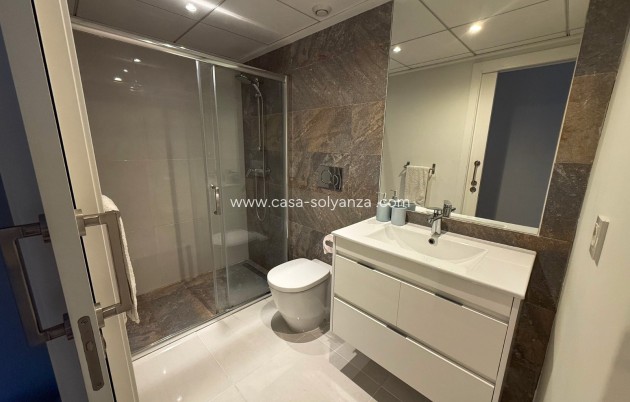 Wiederverkauf - Semi-Detached Villa - Torrevieja