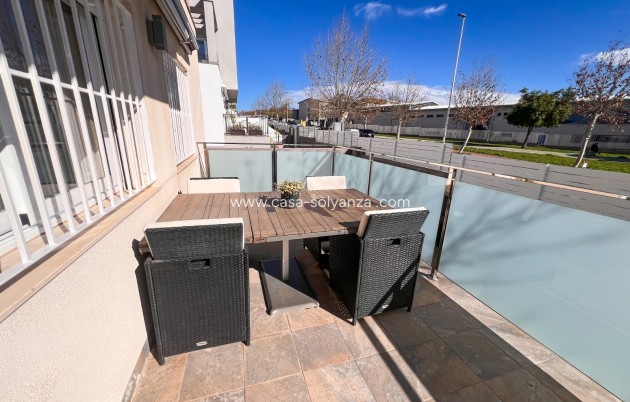 Wiederverkauf - Semi-Detached Villa - Torrevieja