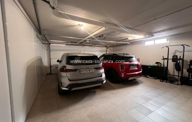 Wiederverkauf - Semi-Detached Villa - Torrevieja