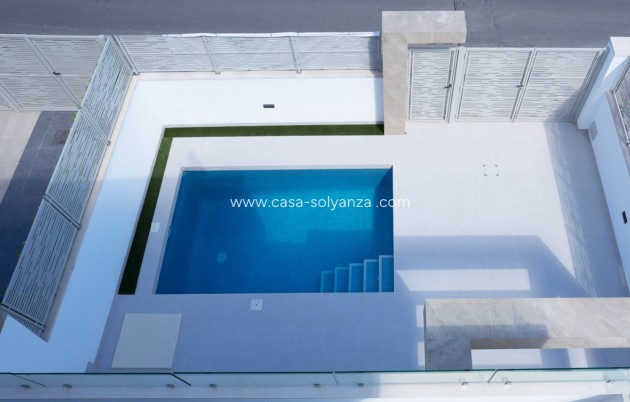 Herverkoop - Villa - San Miguel de Salinas - Blue Lagoon