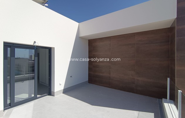 Wiederverkauf - Villa - Daya Nueva