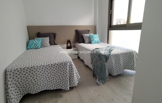 Resale - Villa - Orihuela - Villamartin