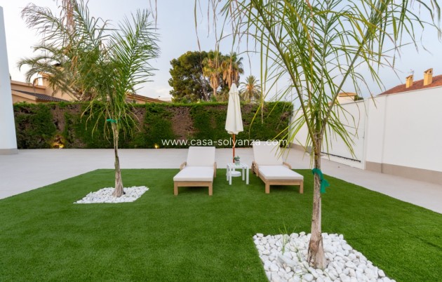 Resale - Villa - Orihuela - Dehesa de Campoamor