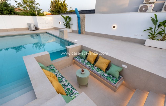 Resale - Villa - Orihuela - Dehesa de Campoamor