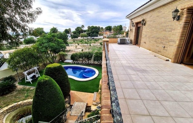 Resale - Villa - Ciudad Quesada - Centro